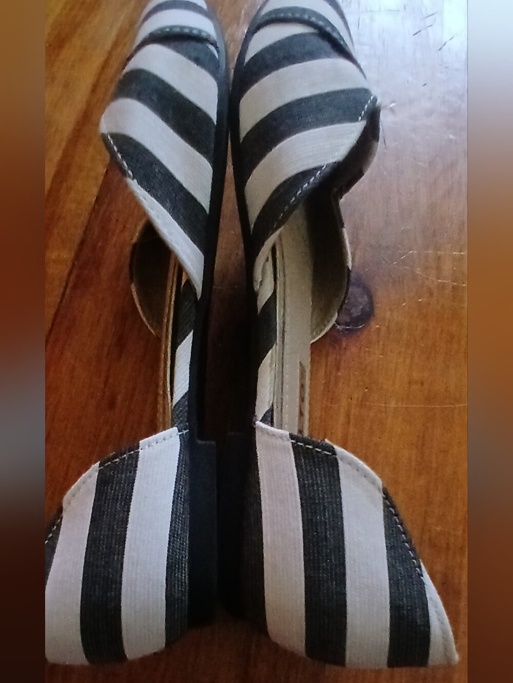 Rialto Black and White Striped d'Orsay Pointed Slingback Flats. Size 7M - Picture 3 of 6